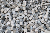 Jaki cement pod kostkę?