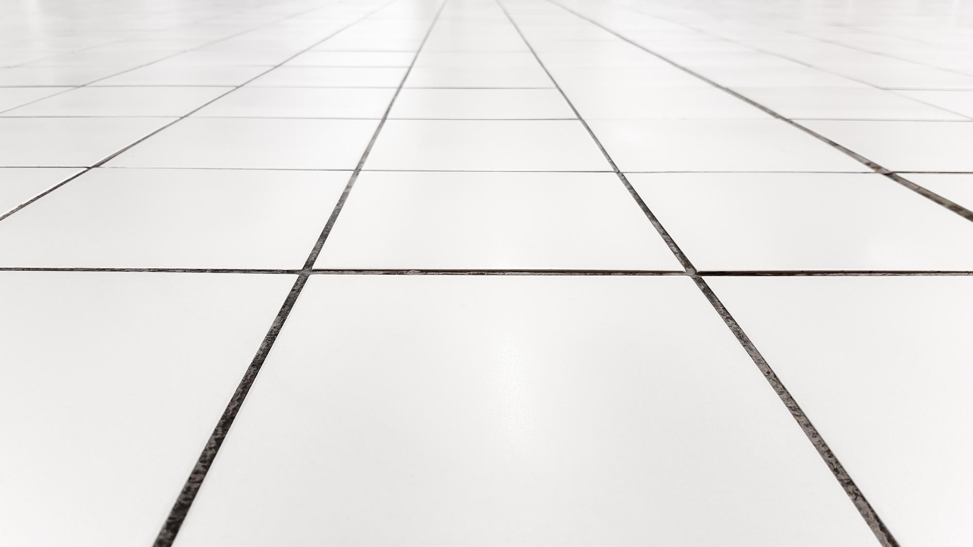 Płytki ceramiczne pokryte twardą szklistą powłoką - idealne rozwiązanie